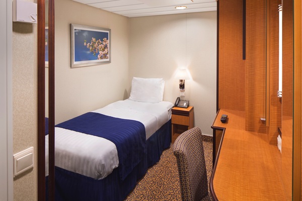 RCI, Serenade of the Seas, Studio Interior.jpg